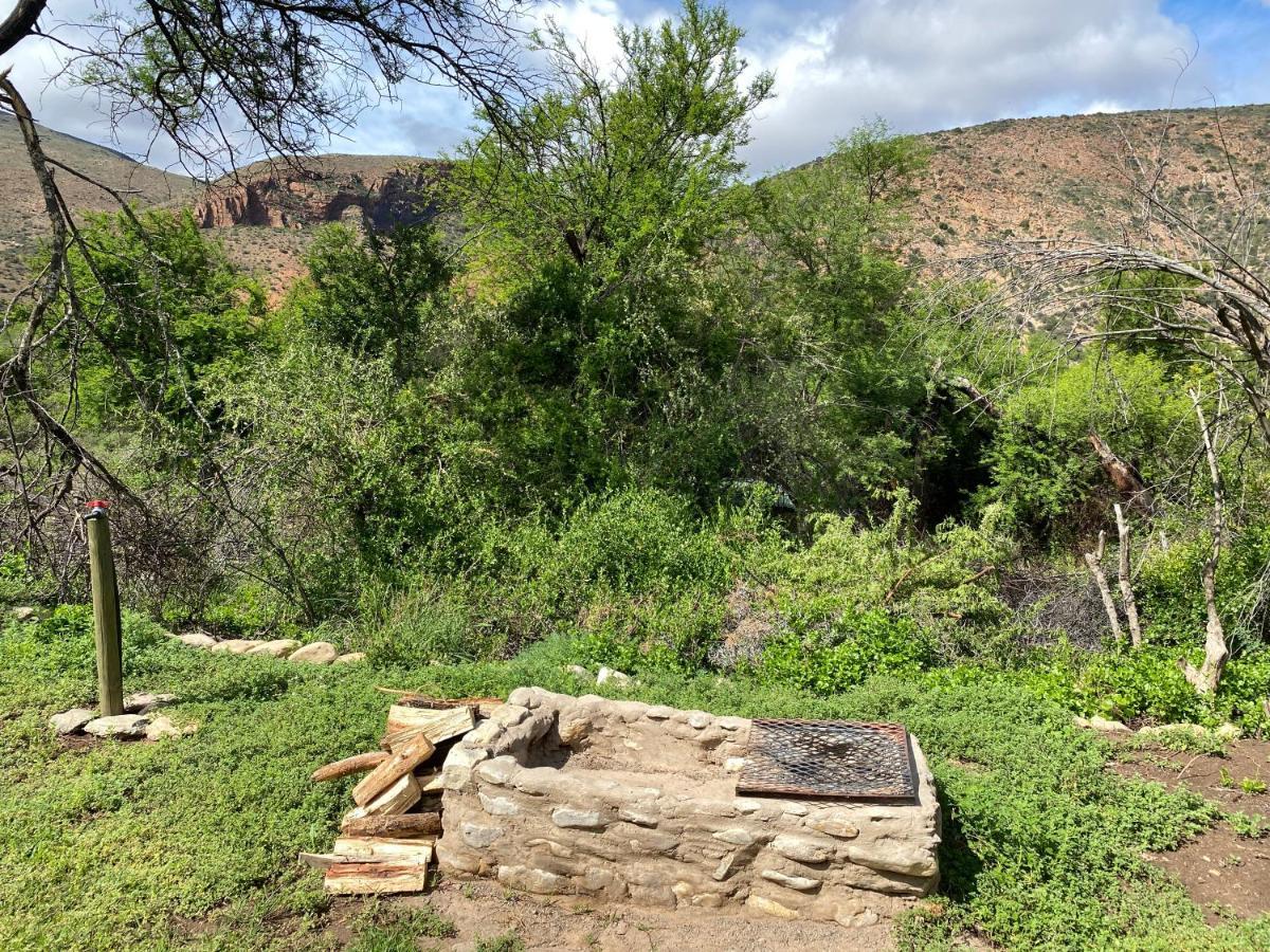 Sandvlakte Baviaanskloof Laaste Kamp - Wild Bush Camping מראה חיצוני תמונה
